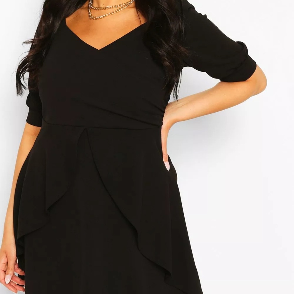 PLUS RUFFLE DETAIL WRAP SKATER DRESS - Picture 2 of 4